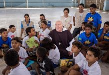 Fundação Terra comemora aniversário com batizado, casamento comunitário e inaugurações