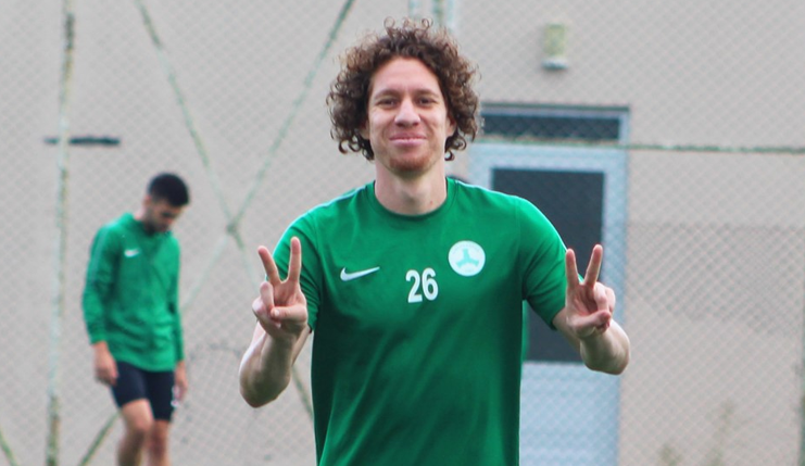 Ex-Athletico Paranaense, Renan Foguinho ultrapassa número de jogos do último ano, e avalia início da sua quinta temporada na Turquia
