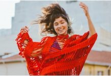 Cesta Cultural recebe a cantora Flaira Ferro e a artista visual Lia Letícia nesta sexta-feira (8)