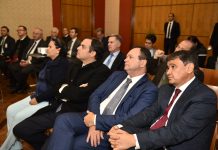 Governadores discutem na França criação de rota de gás natural no Nordeste