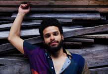 Marcello Rangel se apresenta no Pequeno Latifúndio