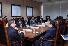 Em Brasília, Paulo Câmara trata de obras essenciais para Pernambuco