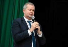 Emílio Duarte ministra palestra na Câmara Municipal de Ipojuca, sobre as mudanças na legislação eleitoral para 2020