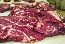 Preço da carne cai para o consumidor, diz Ministério da Agricultura