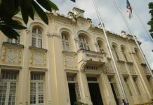 Câmara de Vereadores do Recife homenageia Profissionais de Educação Física