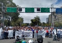 SATENPE – Sindicato Profissional dos Auxiliares e Técnicos de Enfermagem do Estado de PE, repudia detenção do presidente da entidade, FRANCIS HERBERT, pela Polícia Militar, e descaso do Governo com a categoria, que vive em situação de completo abandono, com mísero salário