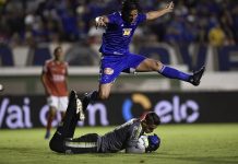 Nos pênaltis, Cruzeiro vence e avança na Copa do Brasil