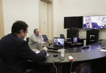 Por videoconferência, Governador de PE, Paulo Câmara comanda reunião com deputados estaduais
