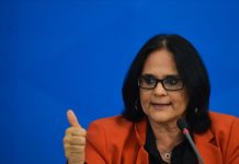 Denúncias de violência contra a mulher cresceram 9%, diz ministra Damares Alves.
