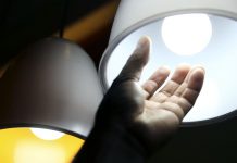 Aneel prorroga até 31 de julho proibição de corte de energia elétrica