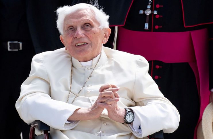 Vaticano: condição de Bento XVI “não é particularmente preocupante”