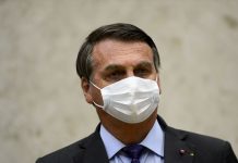 Bolsonaro veta perdão a dívidas de igrejas, e sugere derrubada do veto