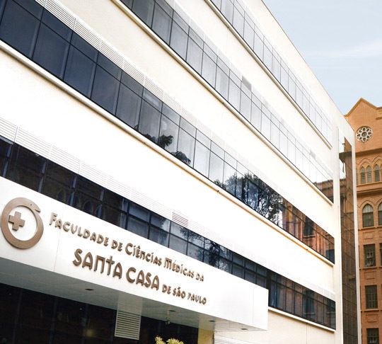 No contexto da pandemia, Faculdade de Ciências Médicas da Santa Casa de São Paulo, oferece 239 bolsas de 100% e 50%