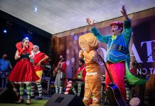 Tio Bruninho faz show de Natal no Shopping Tacaruna, neste domingo (22/11)