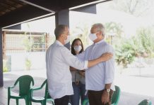 PAULISTA: Prefeito Jorge Carreiro recebe diretor da rede COMPAZ, para levar projeto para o município