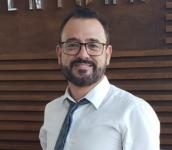 A transversalidade entre a Cultura e o Turismo em Minas Gerais, é o artigo de Leônidas Oliveira