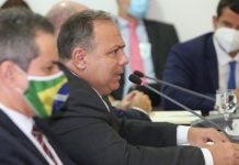 COVID-19: “Brasil tem 300 milhões de doses de vacinas garantidas”, diz ministro da Saúde, Eduardo Pazuello