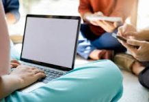 Os perigos do uso excessivo de celulares e computadores, por crianças e adolescentes