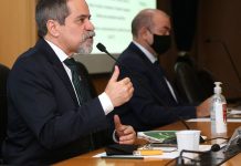 Vacinação contra a Covid-19, poderá começar em 20 de janeiro de 2021, admite Ministério da Saúde