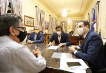 Paulo Câmara sanciona lei que institui auxílio emergencial para artistas e grupos carnavalescos de Pernambuco