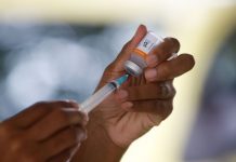 Covid-19: Ministério da Saúde prevê 30 milhões de doses ainda este mês
