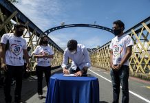 João Campos assina carta da ONU para redução de mortes no trânsito do Recife e anuncia mais 10 km de ciclofaixas