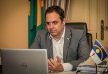 Governador de PE, Paulo Câmara, anuncia início de obra viária no polo gesseiro do Estado