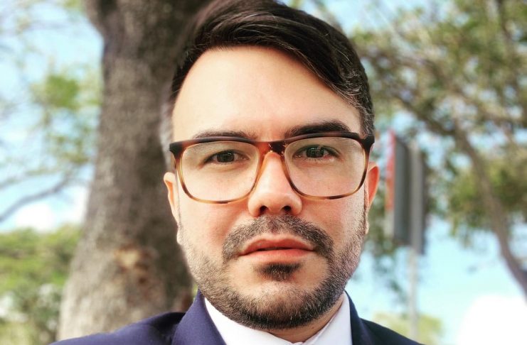 “Decreto garante trabalho remoto para gestantes, sem prejuízo salarial, mas, muitas empresas descumprem”, alerta especialista