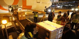 Pernambuco recebe o maior lote de vacinas da Pfizer