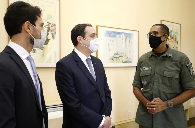 Paulo Câmara recebe novo comandante da Polícia Militar de Pernambuco
