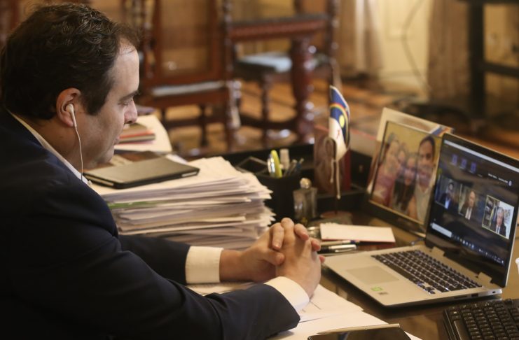 Paulo Câmara reafirma compromisso de neutralizar emissões de gases de efeito estufa em Pernambuco