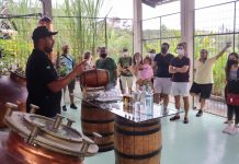 Em Chã Grande, Tour rural da cachaçaria Sanhaçu é opção para férias de julho