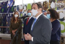 Paulo Câmara prestigia aniversário de 50 anos da Compesa