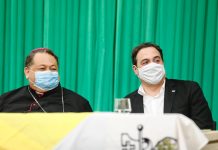 Governador de PE, Paulo Câmara, prestigia acolhida ao novo bispo de Palmares