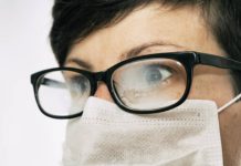 Óculos x máscaras: oftalmologista alerta sobre riscos de forçar a visão