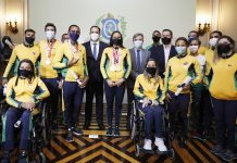 Paulo Câmara homenageia paratletas e técnicos pernambucanos da Tóquio 2020
