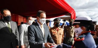 Paulo Câmara confere honraria a militares que iniciam formação em Pernambuco