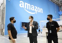 Governador Paulo Câmara visita novo Centro de Distribuição da Amazon em Pernambuco