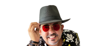 Com mais de 30 anos de carreira, cantor e percussionista Bettão, aposta em Pagode Debochado