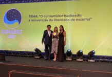 Jaqueline Sena ganha Prêmio Conarec pela Hapvida