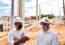 Paulo Câmara visita obras da unidade da Masterboi em Canhotinho