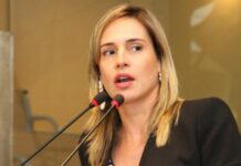 RECIFE: Isabella de Roldão, prefeita em exercício, vistoria nesta quarta-feira(03), obras de nova creche no bairro de Santo Amaro