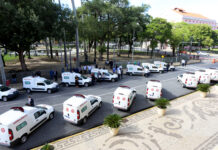 Paulo Câmara entrega ambulâncias a prefeitos de municípios pernambucanos