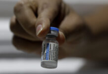 Chega a Pernambuco remessa de vacinas da Janssen para iniciar doses de reforço