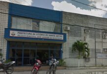 INCENTIVO Á EDUCAÇÃO: Prefeitura de Vitória de Santo Antão doa terreno para a UFPE ampliar o Centro Acadêmico de Vitória (CAV)