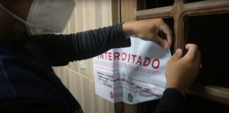 CREF12/PE interdita academia clandestina em Caruaru, que funcionava com portas e janelas fechadas