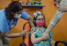 Recife abre mais de 150 salas de vacina, e convoca crianças entre 5 e 11 anos, para Dia C de vacinação contra a covid-19 neste sábado (26)