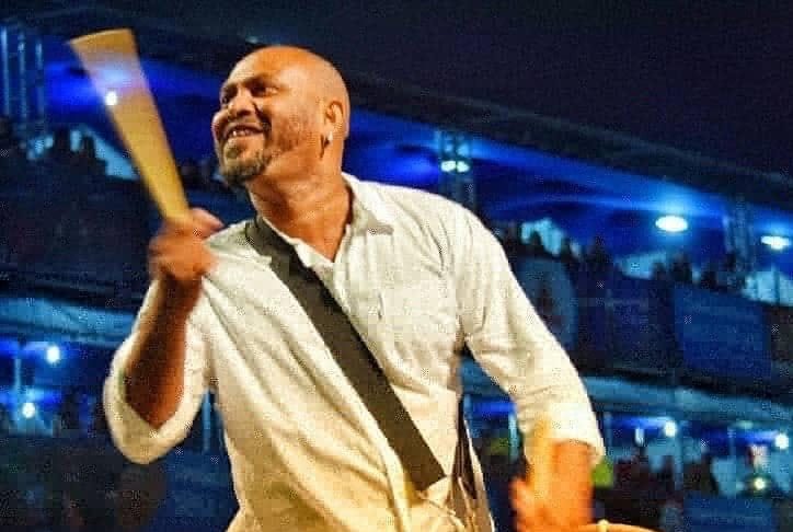 Percussionista Nego Henrique ministra oficina de percussão gratuita no Recife