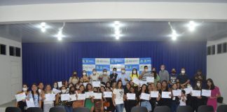 Prefeitura de Passira certifica 60 cidadãs em cursos de qualificação profissional