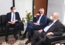 Paulo Câmara visita novo presidente do TRE-PE